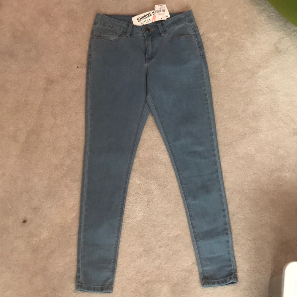 Never Worn skinny jeans